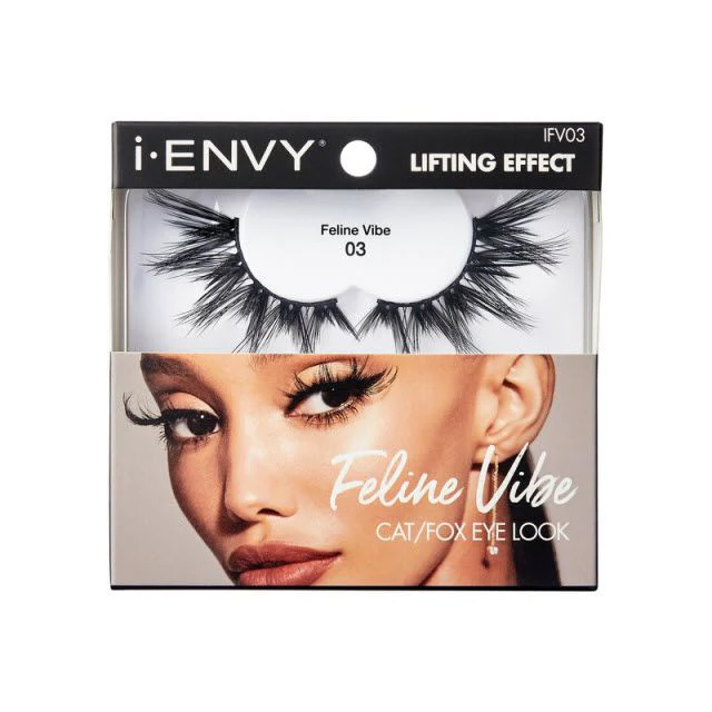 Kiss iā¢ENVY Feline Vibe Eyelashes