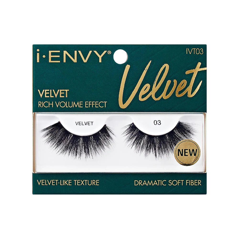 Kiss i•ENVY Velvet Rich Volume Effect Lashes - Image 3