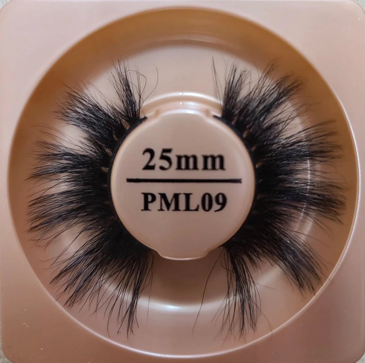 Miss Lashes 3D 25mm Mink Lashes - Image 10