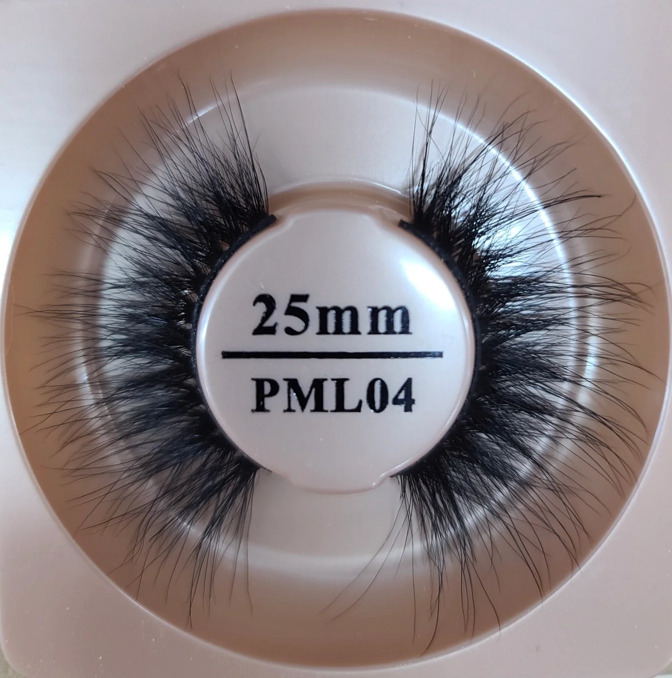 Miss Lashes 3D 25mm Mink Lashes - Image 5