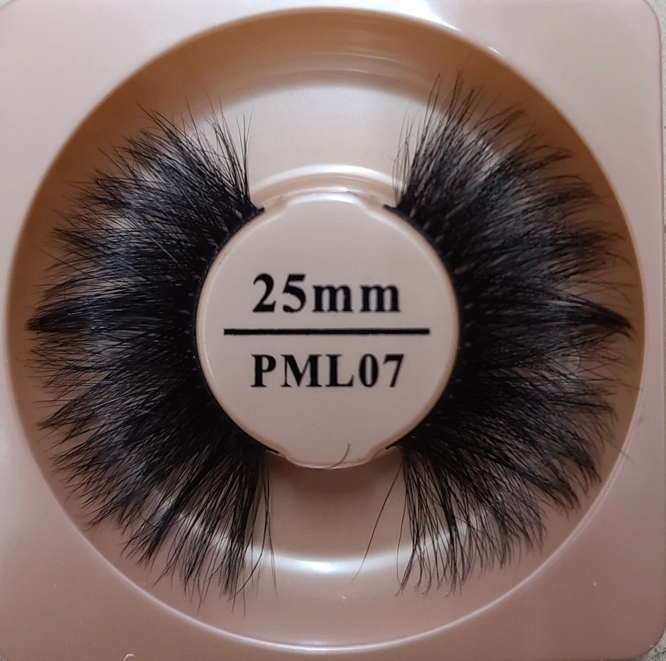 Miss Lashes 3D 25mm Mink Lashes - Image 8